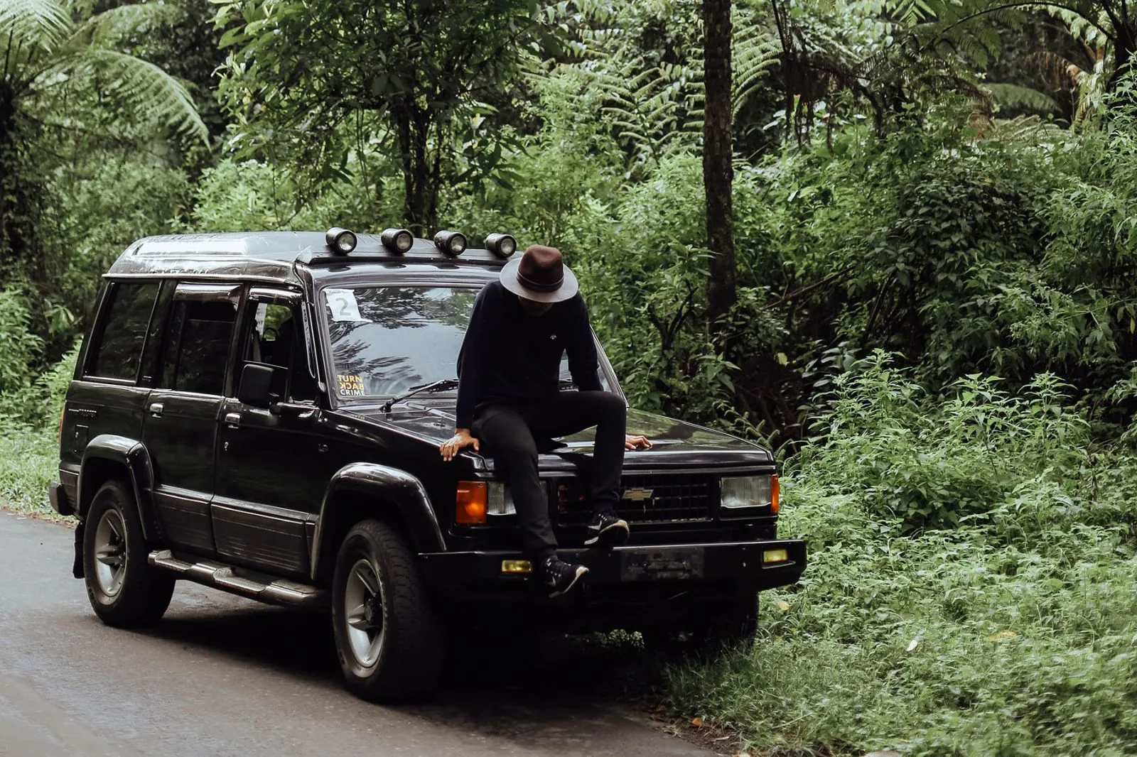 4-Wheel Drive Jungle Adventure in Alas Purwo